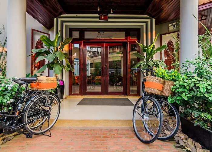 Wheel Garden Hotel 3*